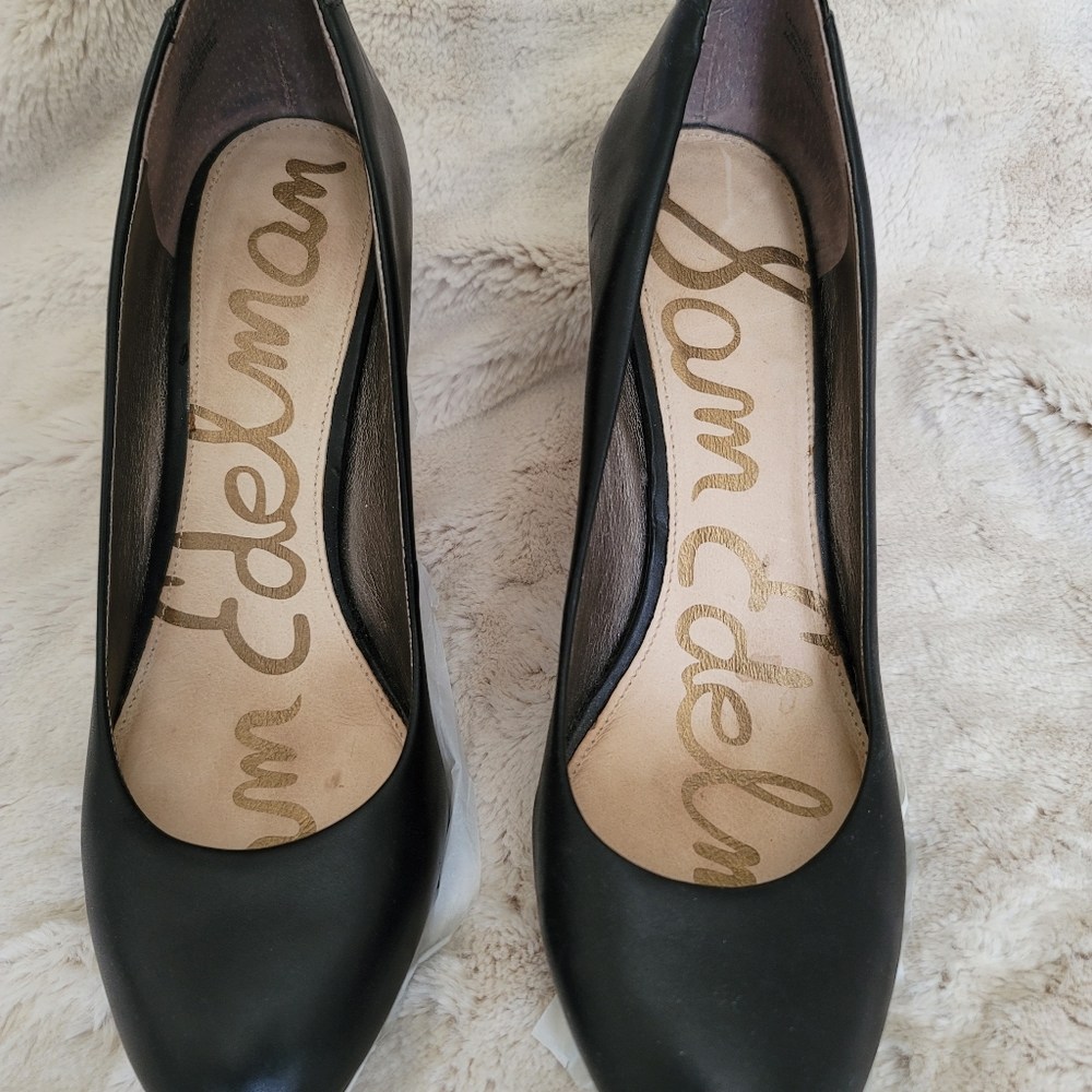 Sam Edelman leather pump